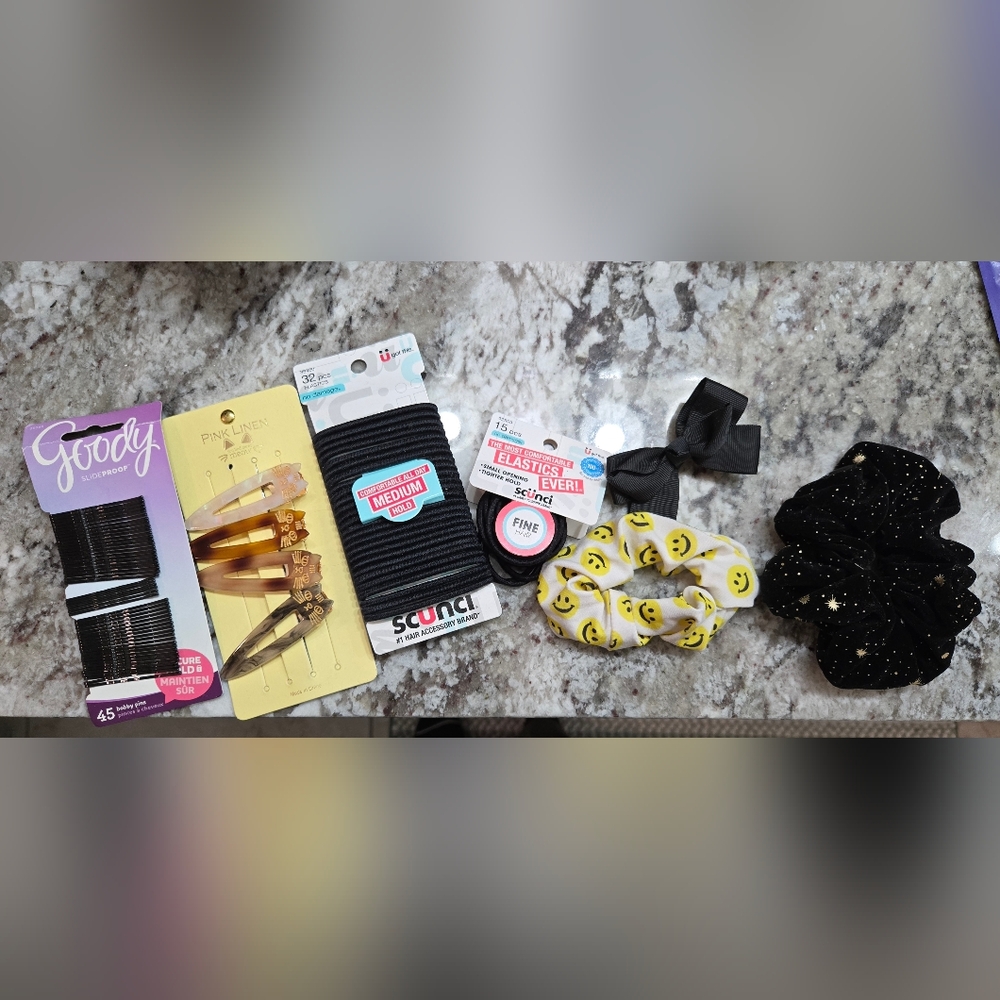 Hair Accessories Set with Clips and Scrunchies